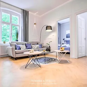 Family Luxury Wonder Heaven Apartment, 50m To M Cassino, First With 3 Badrooms&studio, Second With 2 Badrooms&studio, Parking W Cenie Apartment